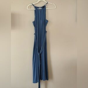 Elegant Blue Midi Dress